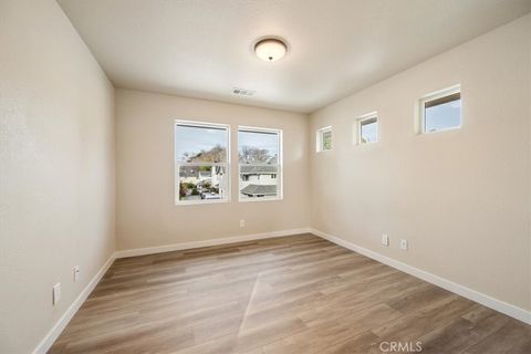 Tiny photo for 8397 Amapoa Ave, Atascadero, CA 93422 (MLS # PI26000161)