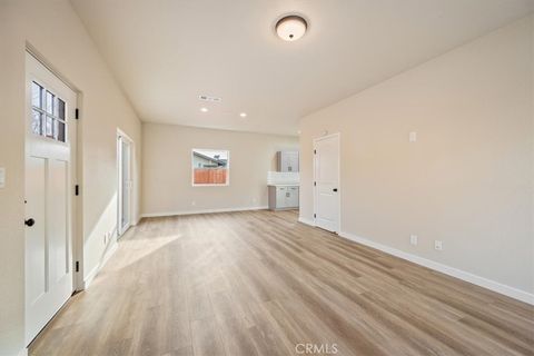 Tiny photo for 8397 Amapoa Ave, Atascadero, CA 93422 (MLS # PI26000161)