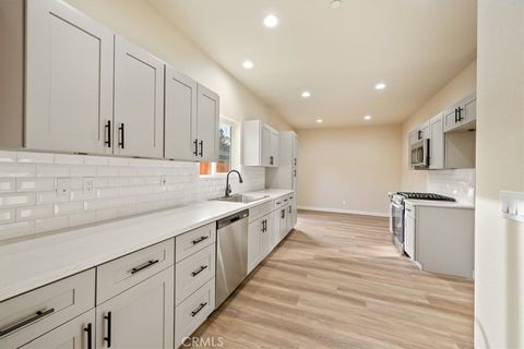 Tiny photo for 8397 Amapoa Ave, Atascadero, CA 93422 (MLS # PI26000161)