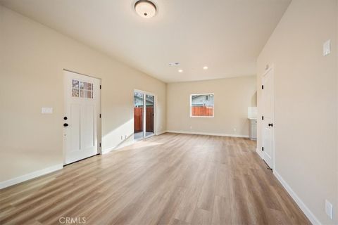 Tiny photo for 8397 Amapoa Ave, Atascadero, CA 93422 (MLS # PI26000161)