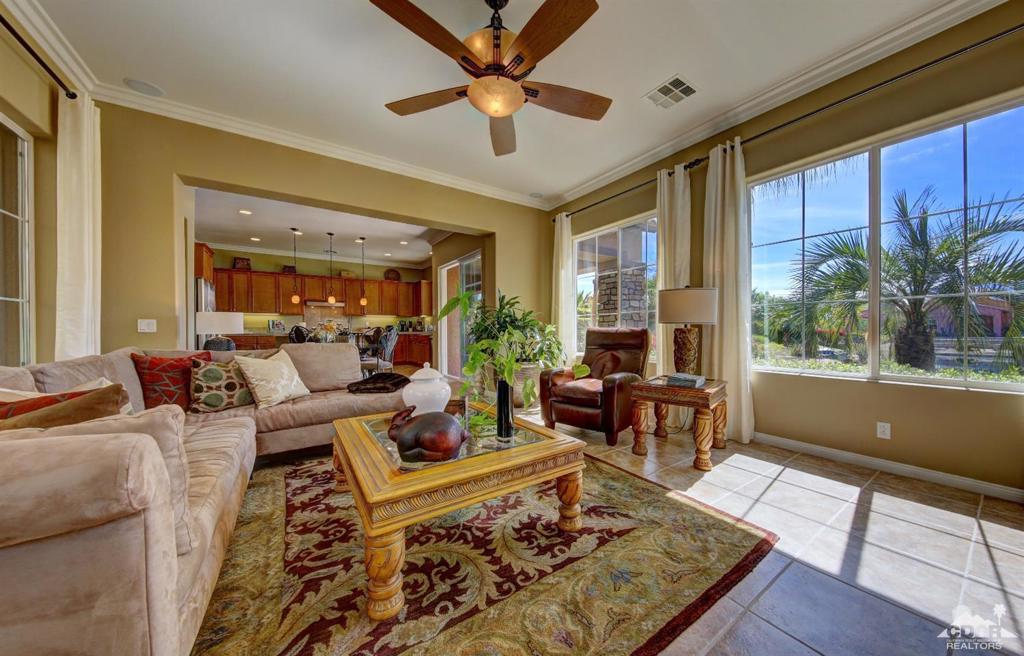 Santo Tomas - Residential