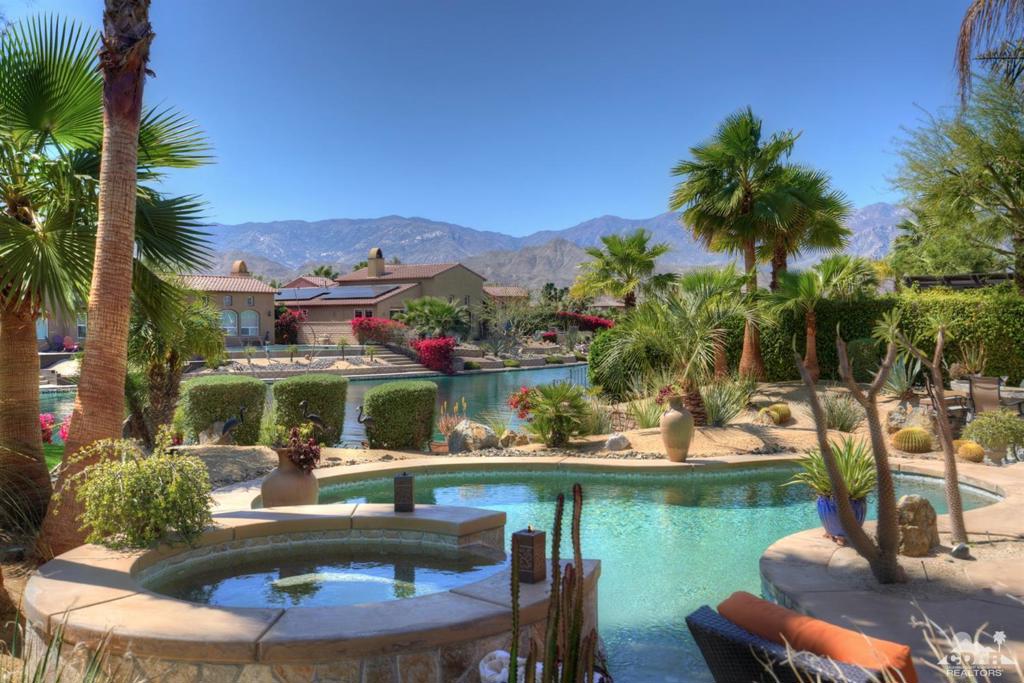 Santo Tomas - Residential