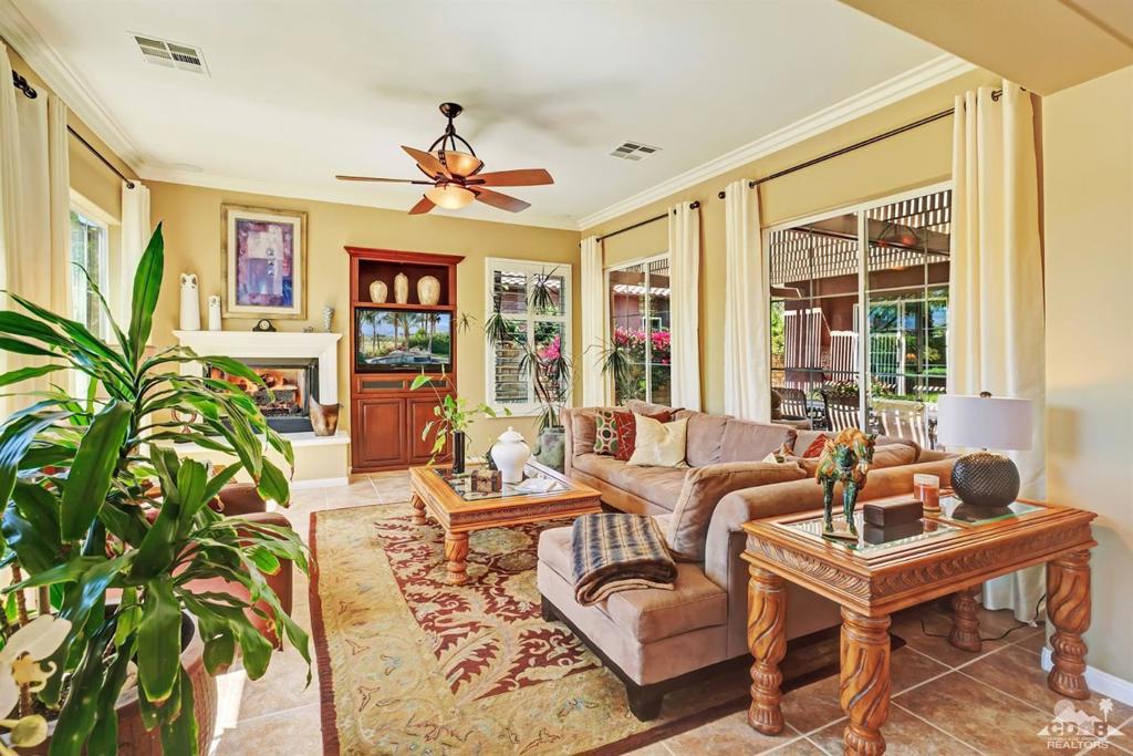 Santo Tomas - Residential