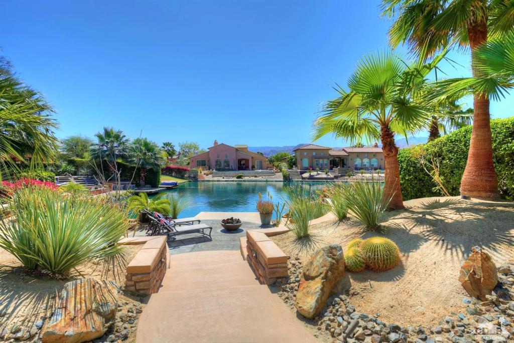 Santo Tomas - Residential