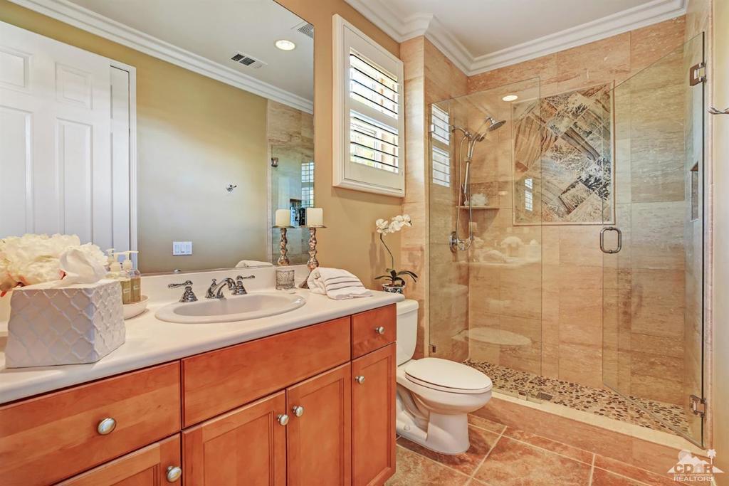 Santo Tomas - Residential