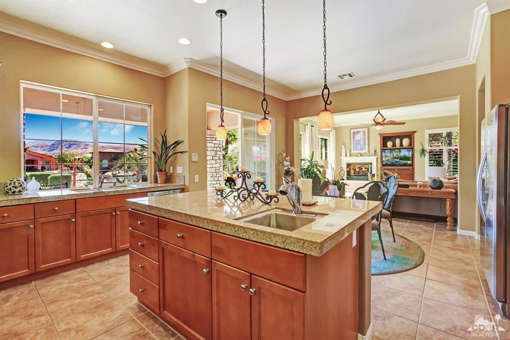 Santo Tomas - Residential