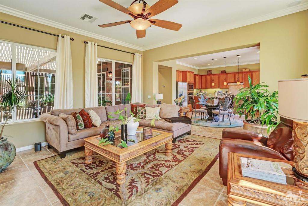 Santo Tomas - Residential