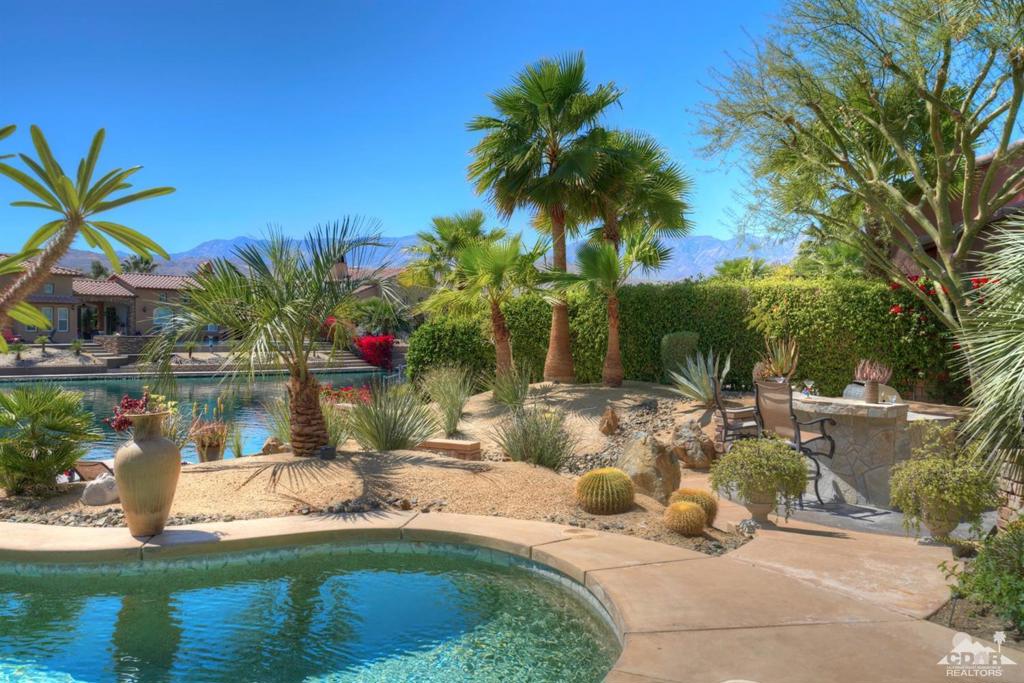 Santo Tomas - Residential