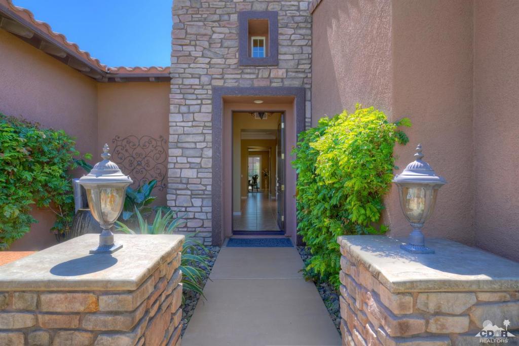 Santo Tomas - Residential