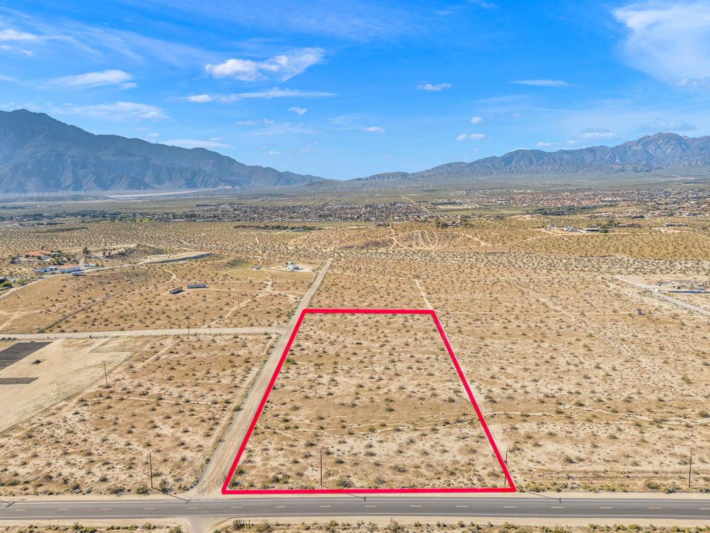 6 Long Canyon Road