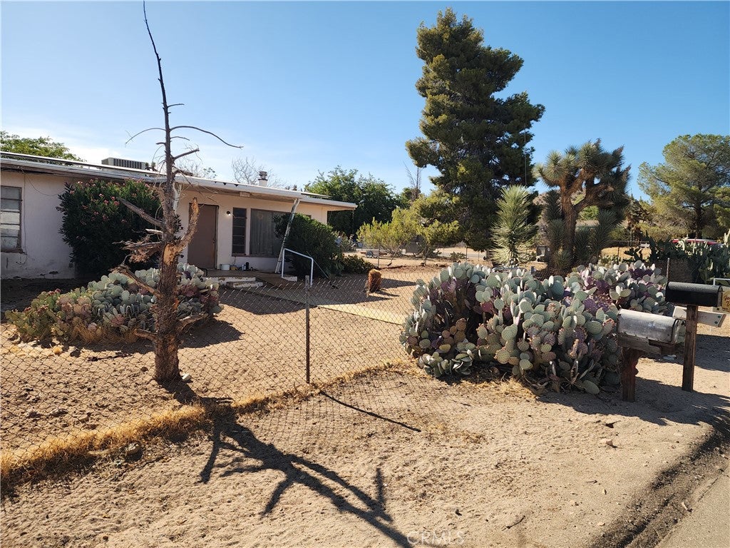 7791 Mariposa Trail
