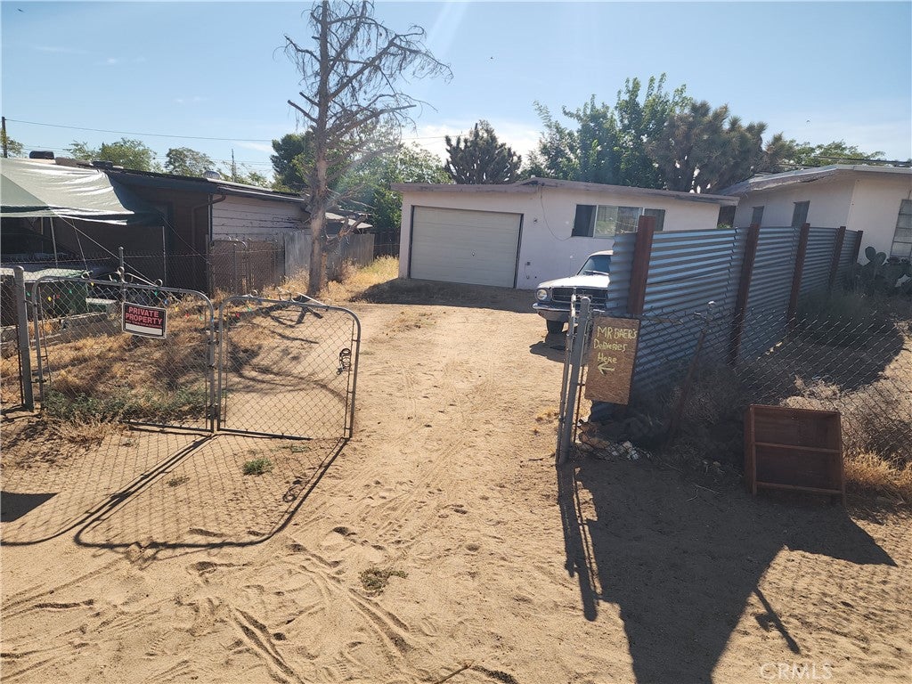 7791 Mariposa Trail