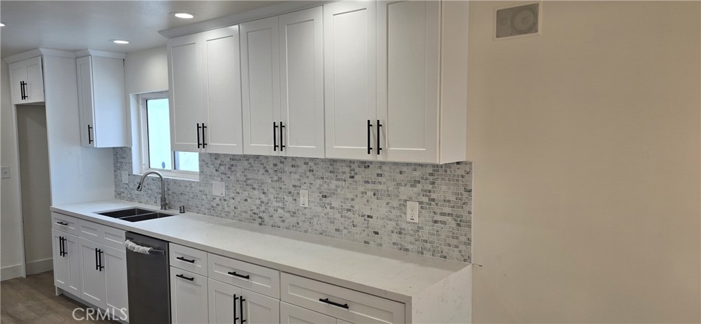 4410 E Centralia Street