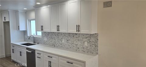 Photo of 4410 E Centralia Street, Long Beach, CA 90808 (MLS # PW26091172)