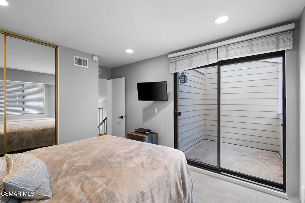 Westlake Bay-728 - 728 - Residential