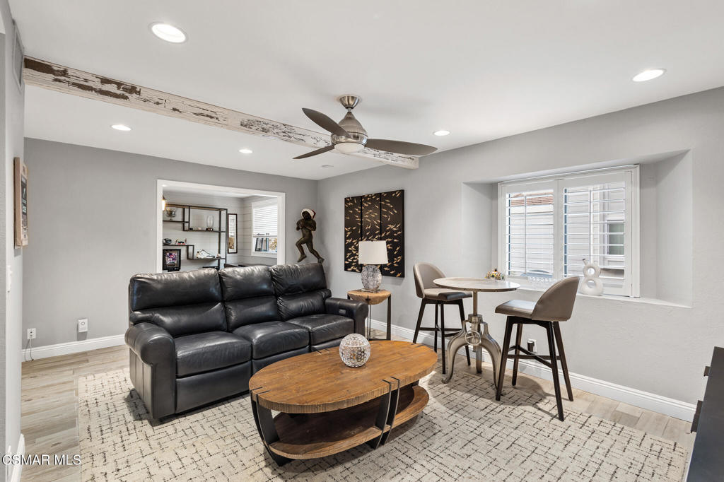 Westlake Bay-728 - 728 - Residential