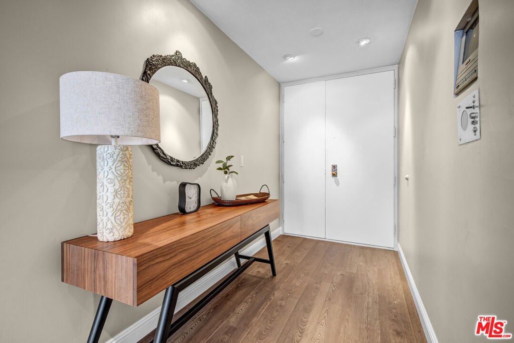 10790 Wilshire Boulevard 404