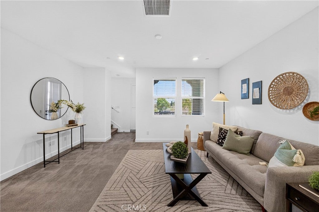249 N Magnolia 3