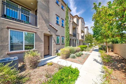 Photo of 249 N Magnolia AVE #3, Anaheim, CA 92801 (MLS # PW26140682)