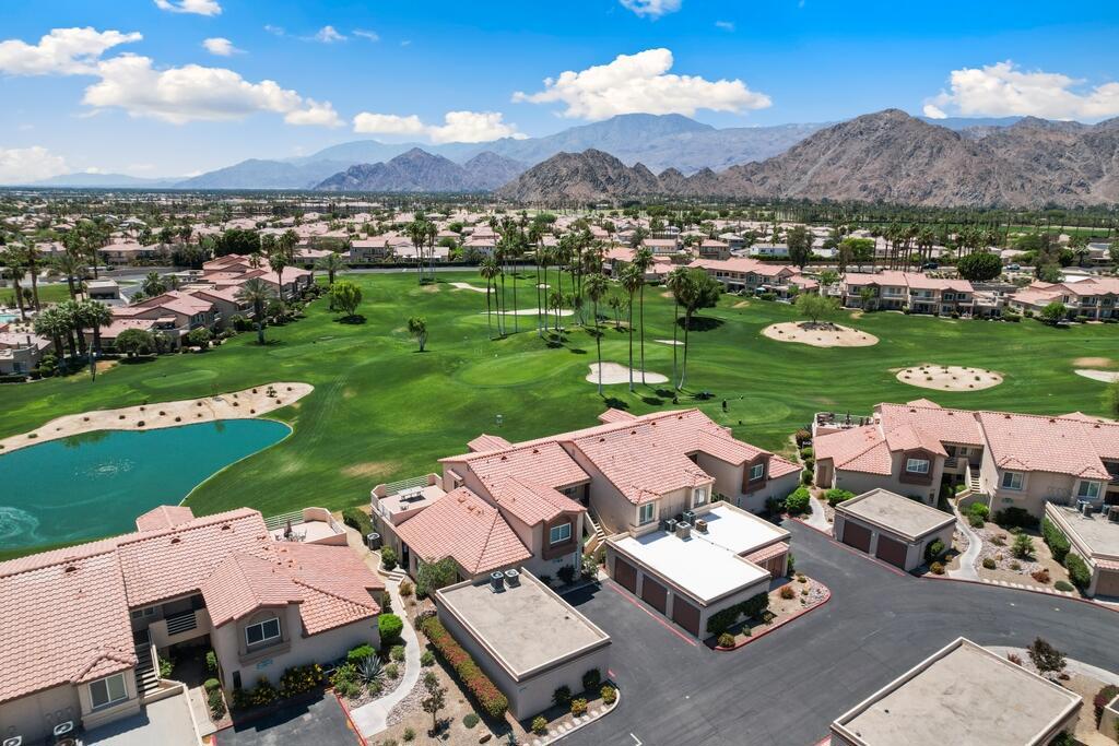 Palm Royale - Residential