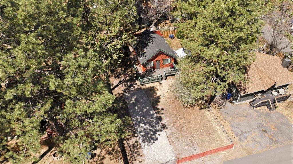 306 Victoria Lane
