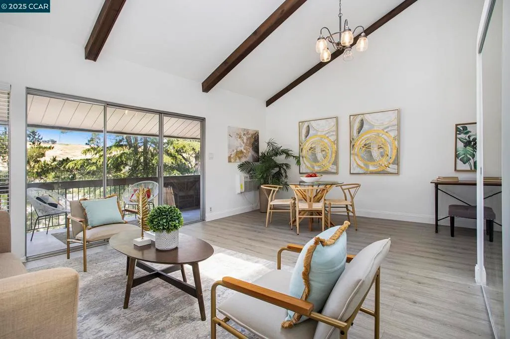 Moraga, California 94556, United States, 3 Bedrooms Bedrooms, ,2 BathroomsBathrooms,Residential,Active,151211