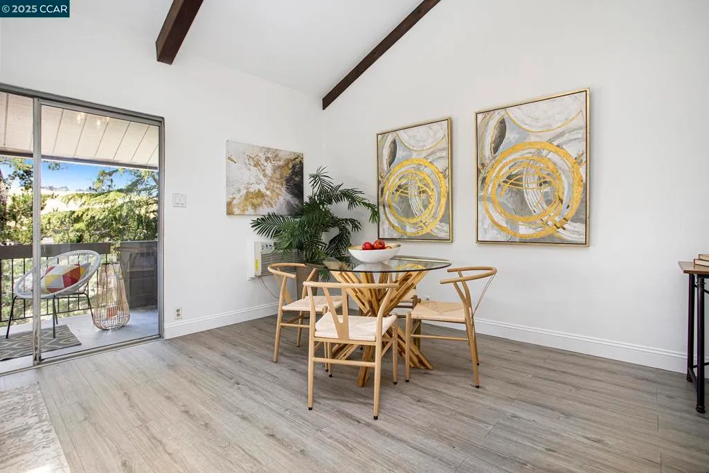 Moraga, California 94556, United States, 3 Bedrooms Bedrooms, ,2 BathroomsBathrooms,Residential,Active,151211