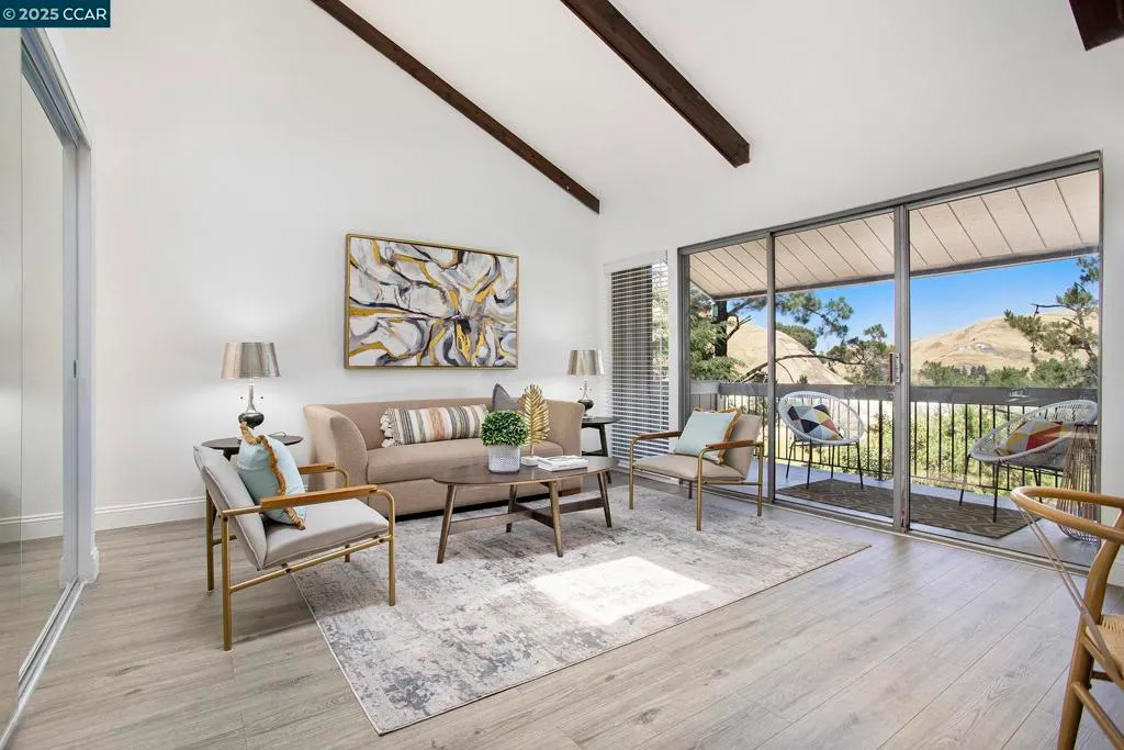 Moraga, California 94556, United States, 3 Bedrooms Bedrooms, ,2 BathroomsBathrooms,Residential,Active,151211