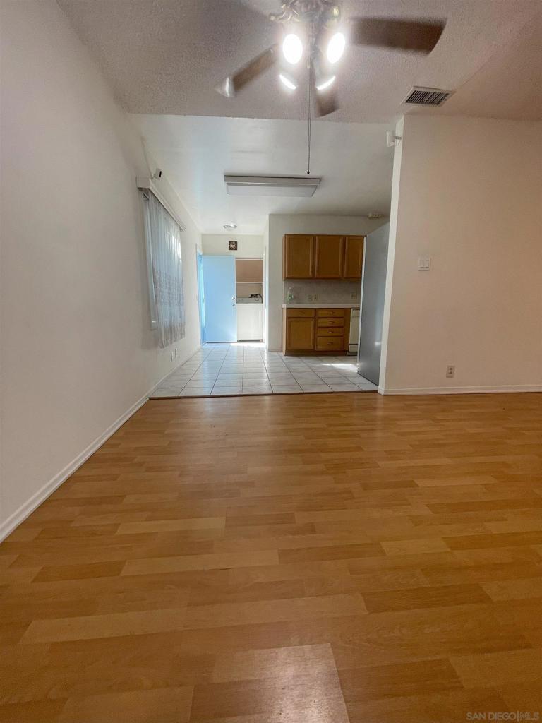 9109 Lower Azusa Rd