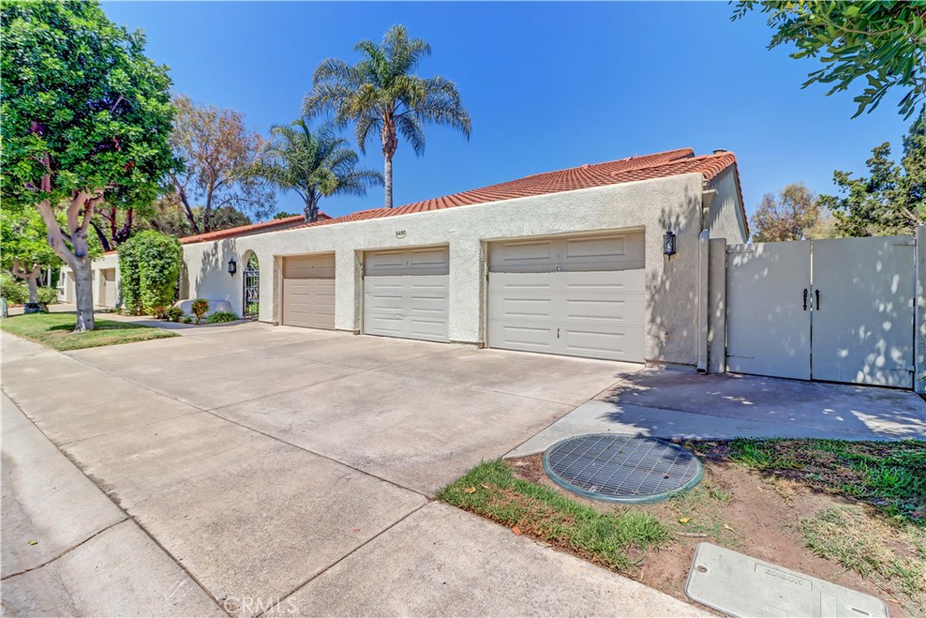 5490 Paseo Del Lago W C