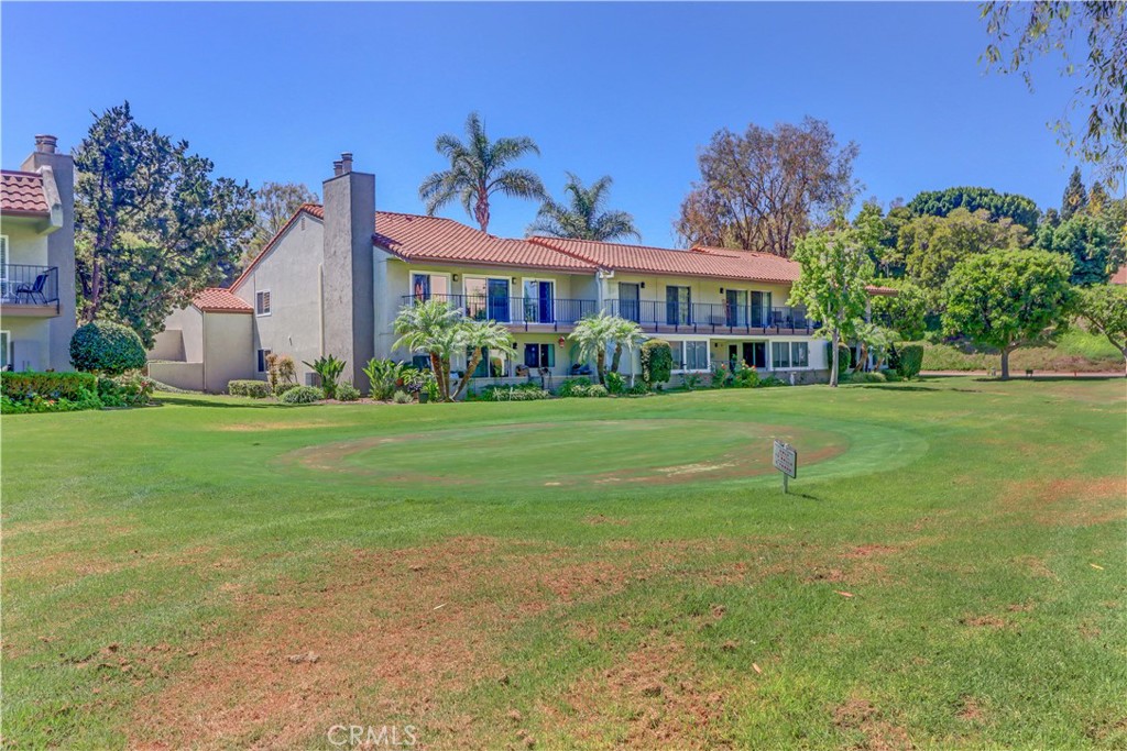5490 Paseo Del Lago W C