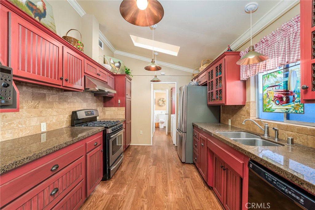 Balboa Island - Main Island (BALM) - Residential Lease