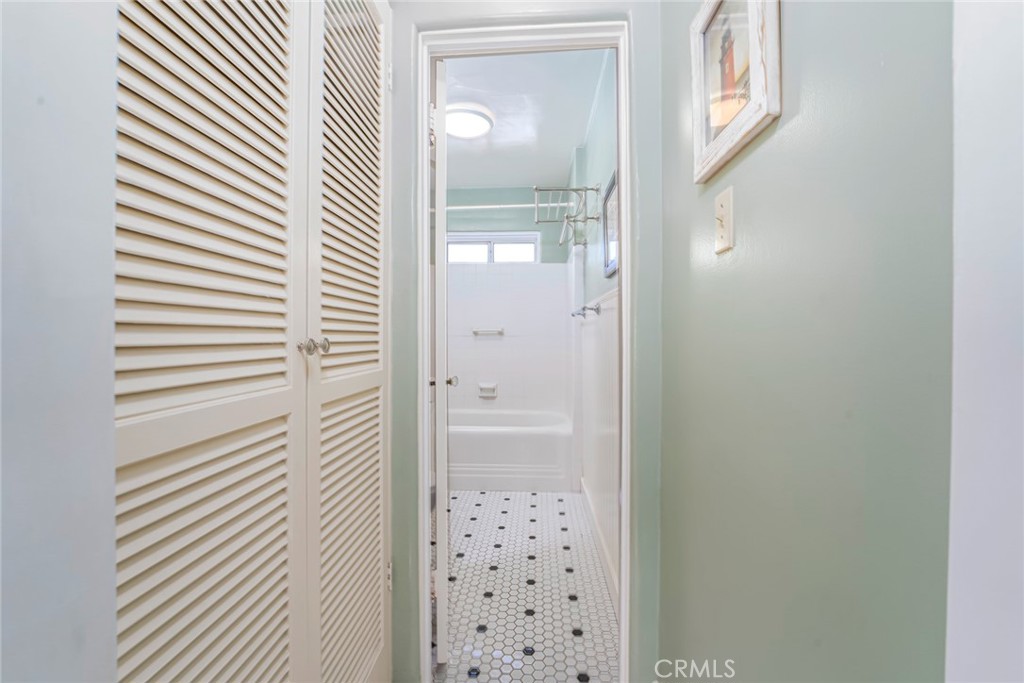 Balboa Island - Main Island (BALM) - Residential Lease