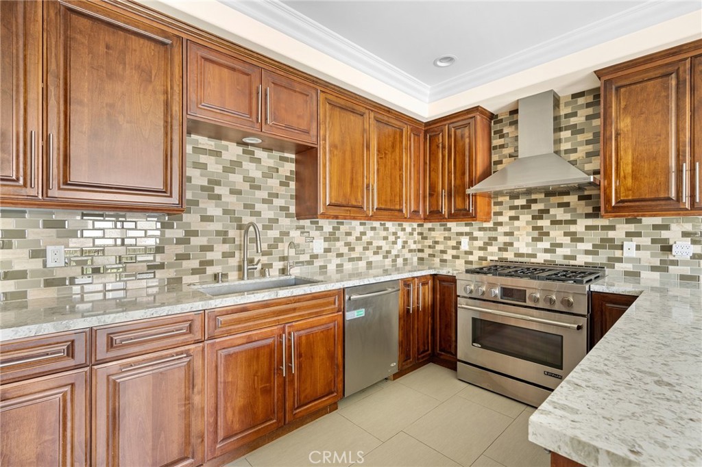 Not Applicable-105 - Residential Lease