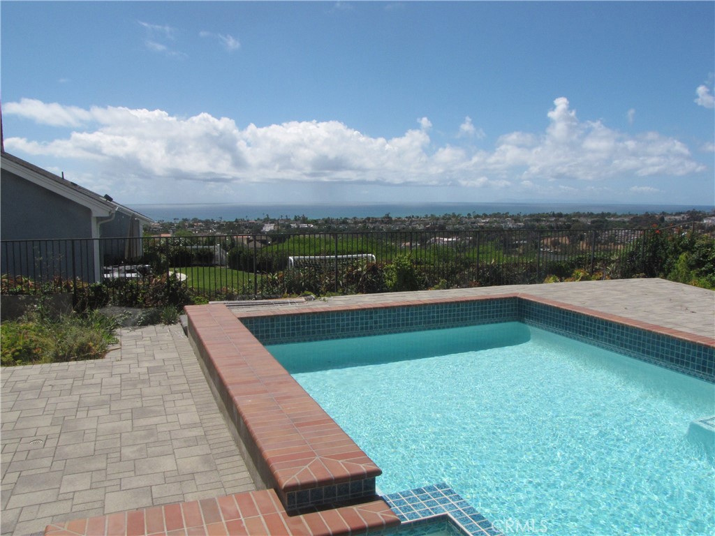 3009 Calle Frontera