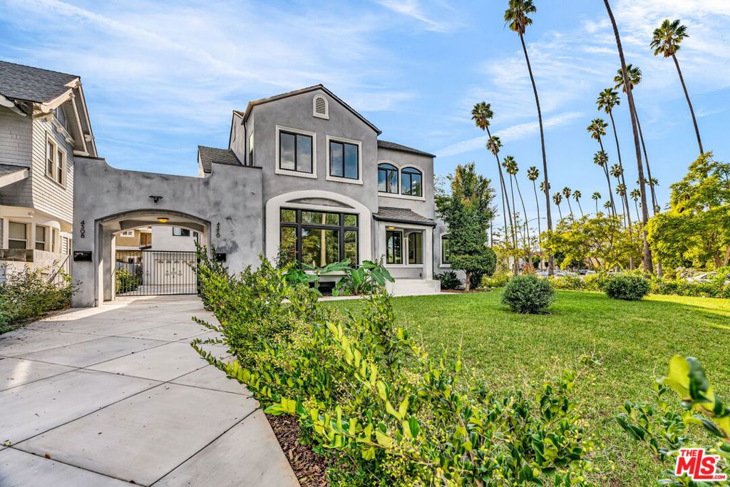 4308 Victoria Park Drive