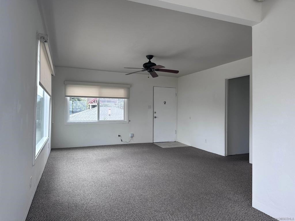 1121 W. Redwood