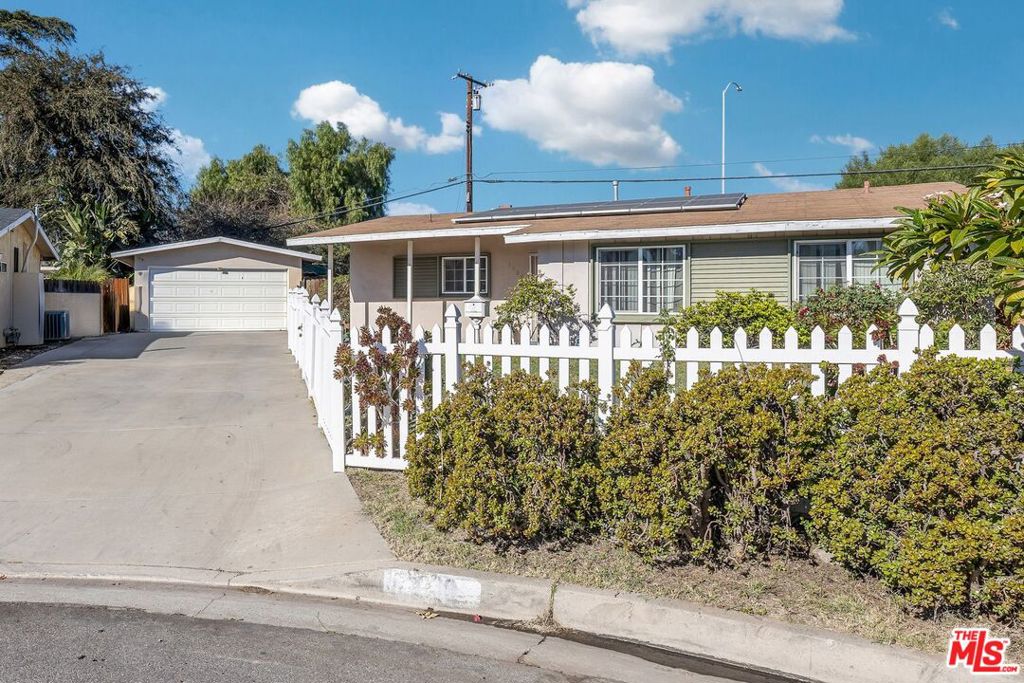 1039 Brightview Drive