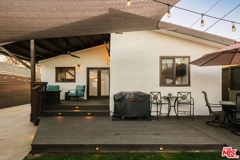 Tiny photo for 338 N Lima Street, Burbank, CA 91505 (MLS # 26661073)