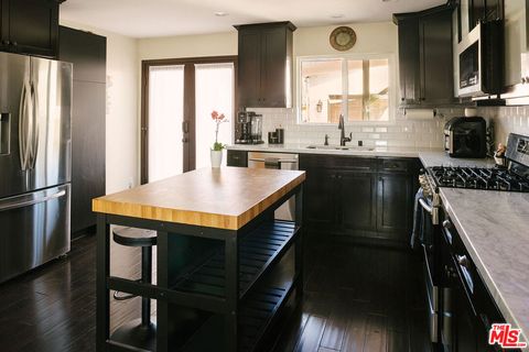 Tiny photo for 338 N Lima Street, Burbank, CA 91505 (MLS # 26661073)