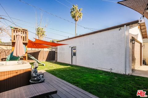 Tiny photo for 338 N Lima Street, Burbank, CA 91505 (MLS # 26661073)