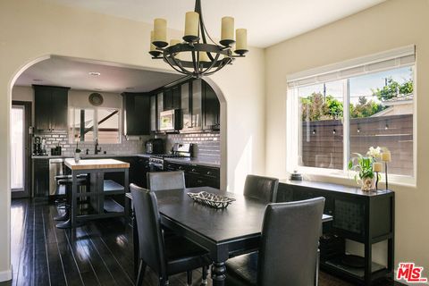 Tiny photo for 338 N Lima Street, Burbank, CA 91505 (MLS # 26661073)