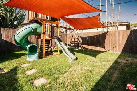 Tiny photo for 338 N Lima Street, Burbank, CA 91505 (MLS # 26661073)