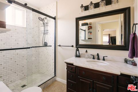 Tiny photo for 338 N Lima Street, Burbank, CA 91505 (MLS # 26661073)