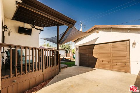 Tiny photo for 338 N Lima Street, Burbank, CA 91505 (MLS # 26661073)
