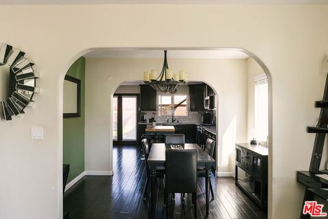 Tiny photo for 338 N Lima Street, Burbank, CA 91505 (MLS # 26661073)