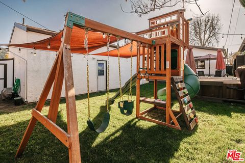 Tiny photo for 338 N Lima Street, Burbank, CA 91505 (MLS # 26661073)