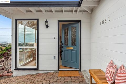 Photo of 5851 Arlington Blvd Blvd, Richmond, CA 94805 (MLS # 41117837)