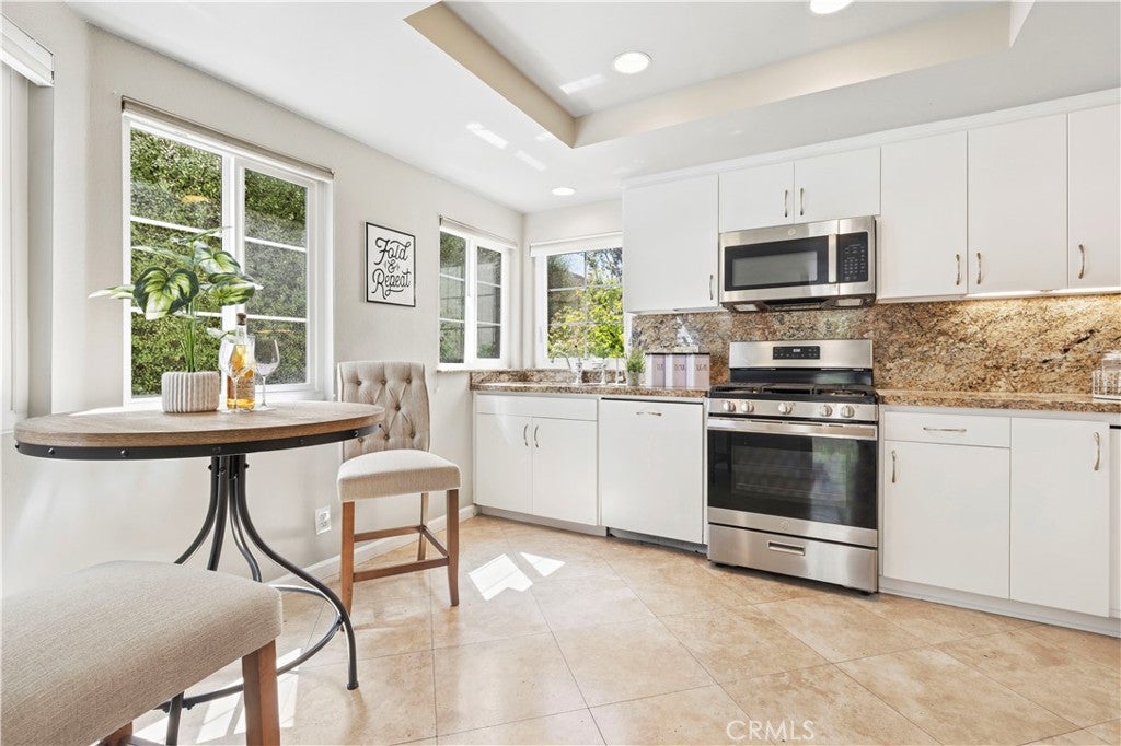 28 Jefferson, Irvine CA 92620 - Photo 7