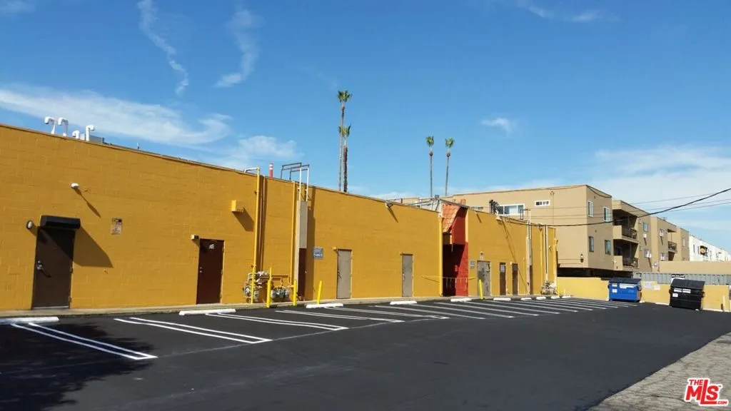 Tarzana, California 91335, United States, ,Residential,Active,170806